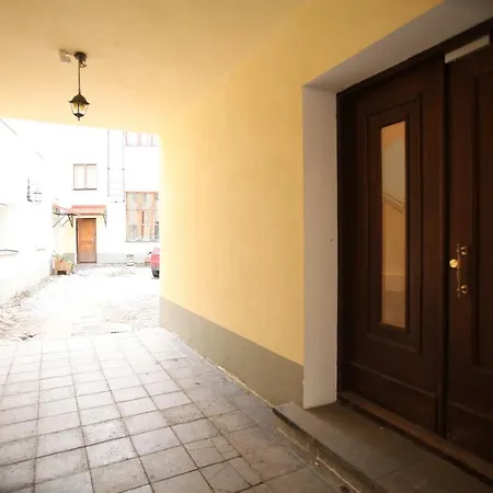 Delta Old Town Family Apartment *